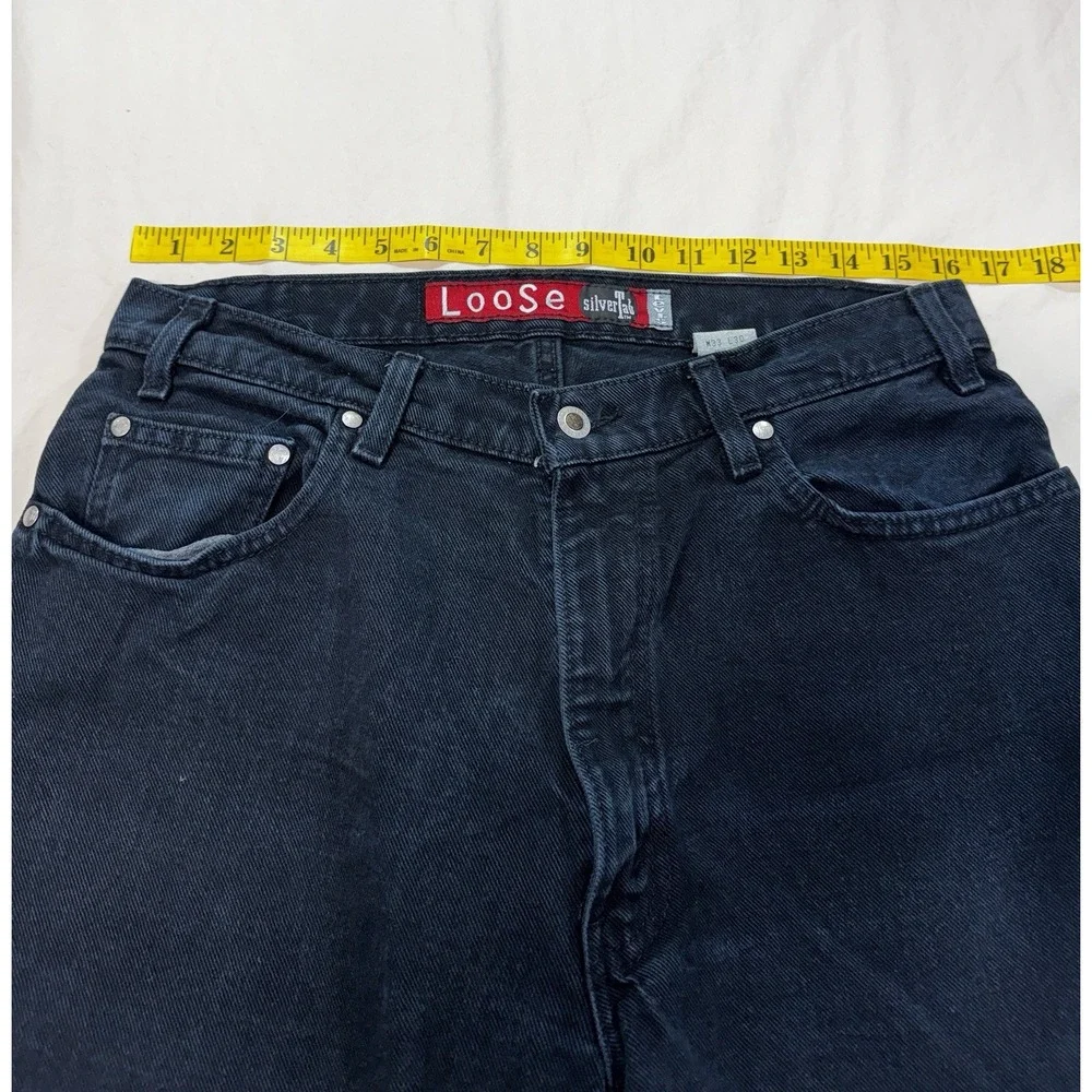 Levis hard tell